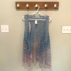 NWT Maurices sz 2 red white and blue vest